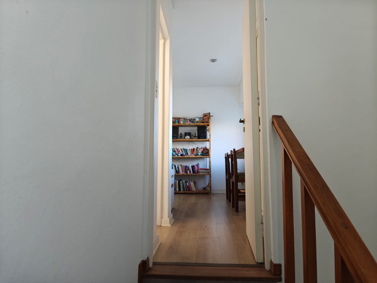 Dorrego y Berutti- La Perla- Casa 4 ambientes , jardin y parque -