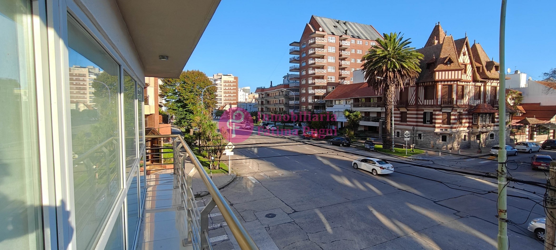 Piso 4 ambientes con cochera, amoblado. Avenida Colon 1105