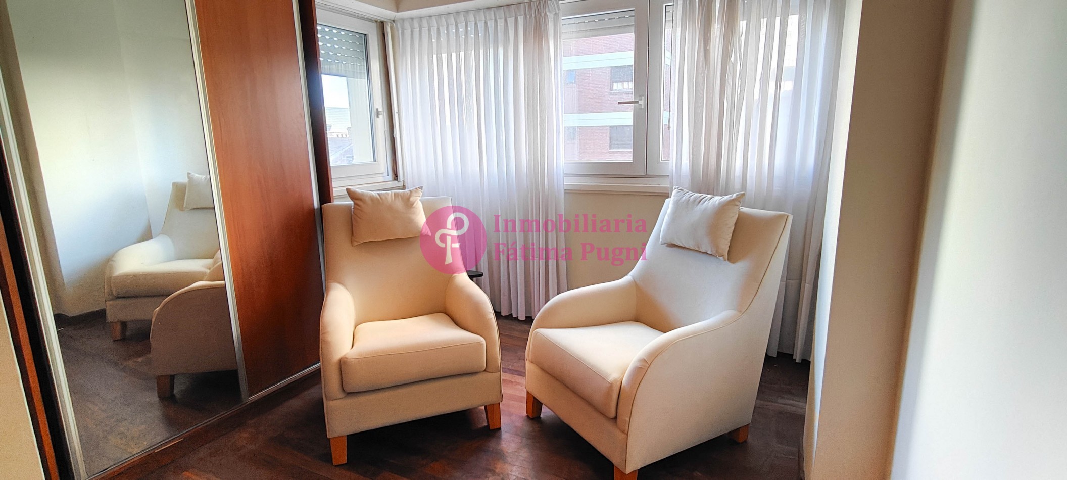 Piso 4 ambientes con cochera, amoblado. Avenida Colon 1105