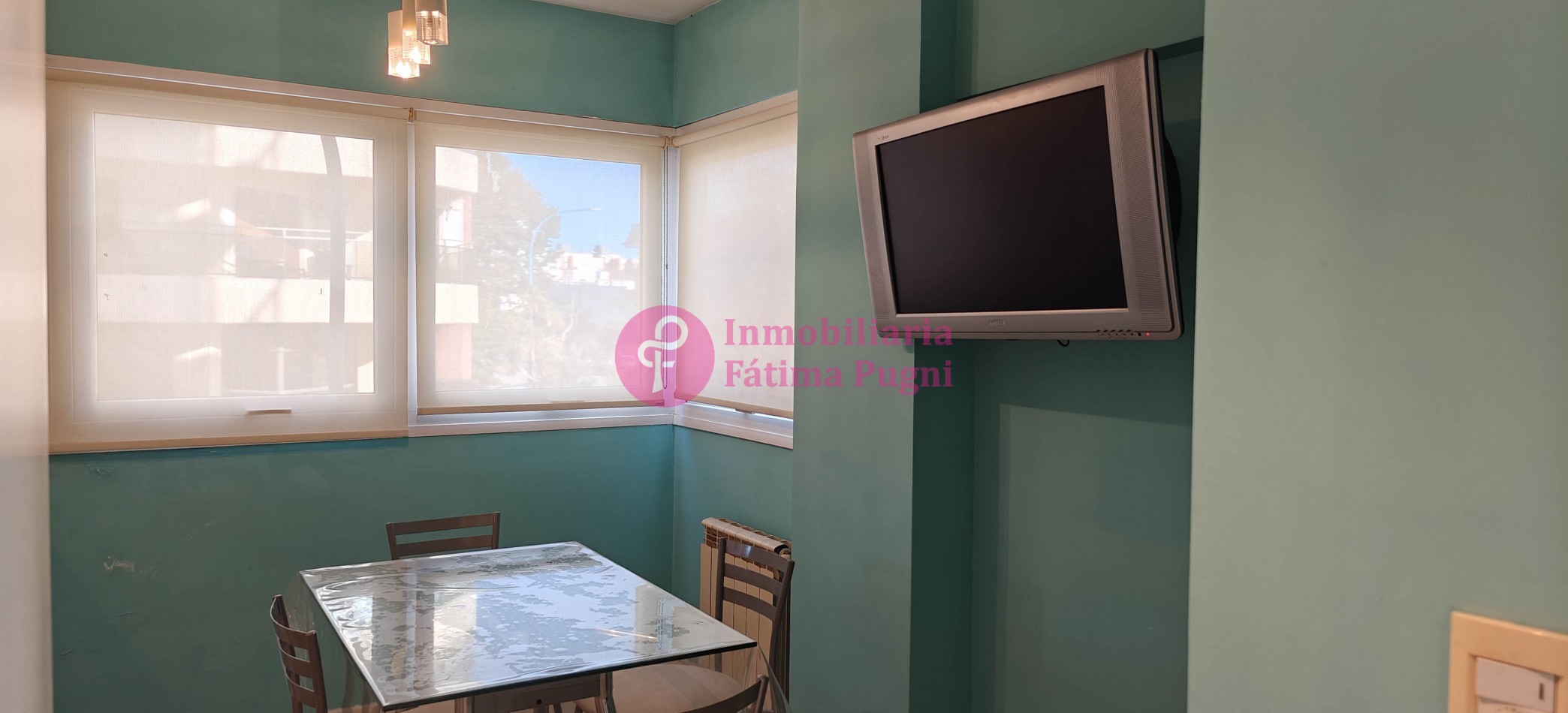 Piso 4 ambientes con cochera, amoblado. Avenida Colon 1105