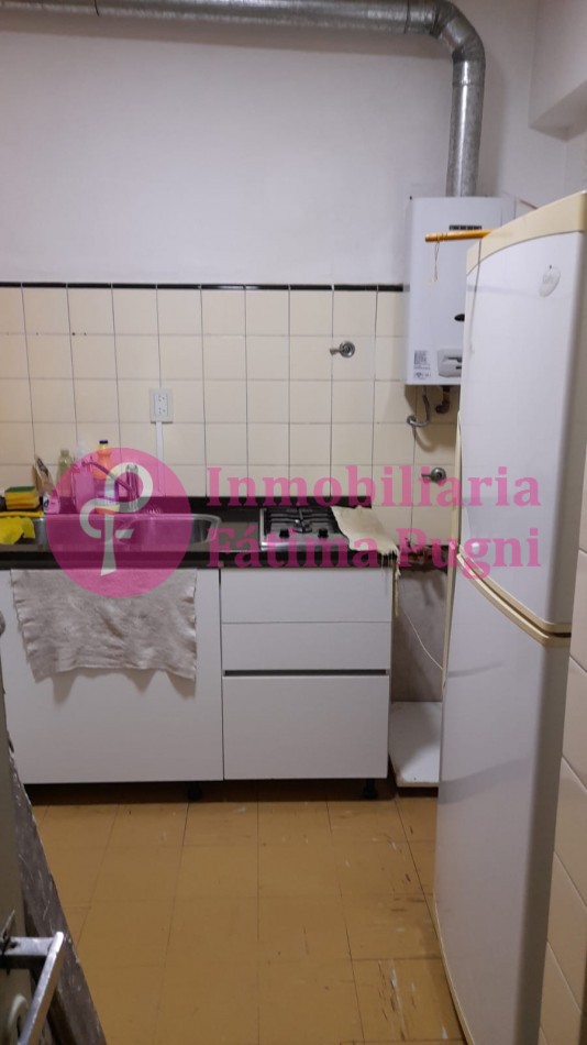 Bolivar y La Rioja- Departamento 2 ambientes- alquiler 24 meses