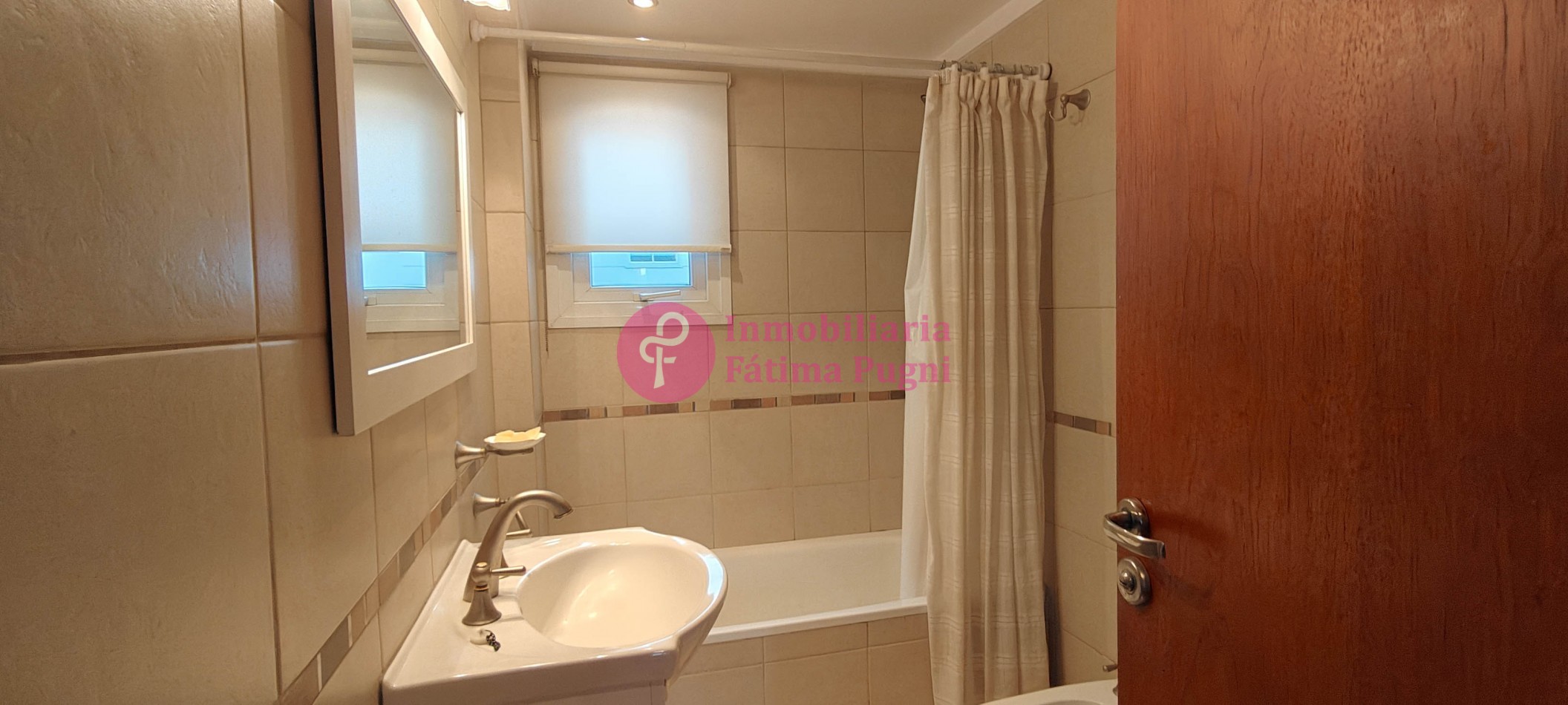 Piso 4 ambientes con cochera, amoblado. Avenida Colon 1105