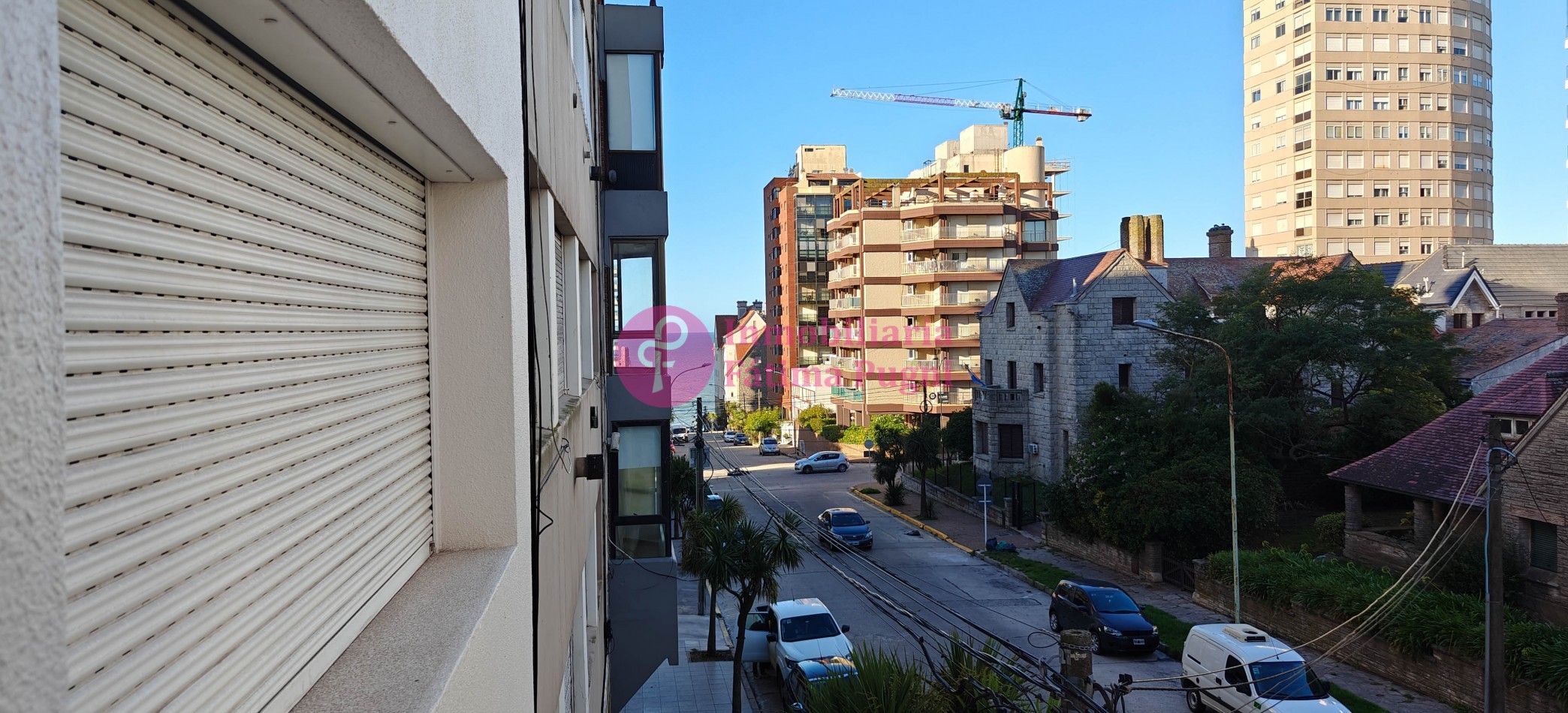 Piso 4 ambientes con cochera, amoblado. Avenida Colon 1105