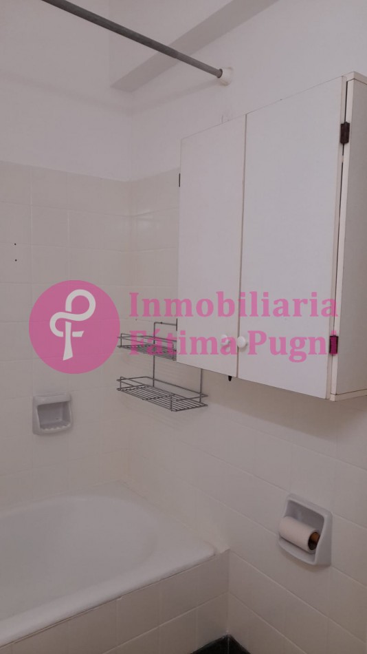 Bolivar y La Rioja- Departamento 2 ambientes- alquiler 24 meses