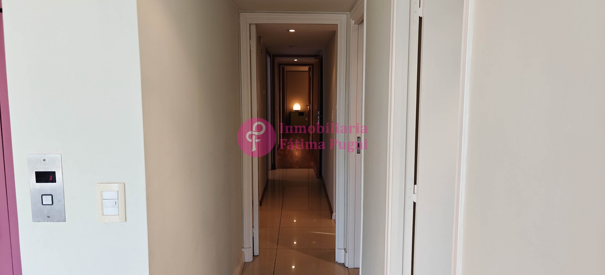 Piso 4 ambientes con cochera, amoblado. Avenida Colon 1105